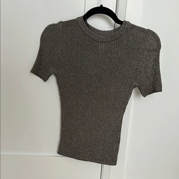 H&M Metallic Ribbed Knit Top - Picture 2 of 2